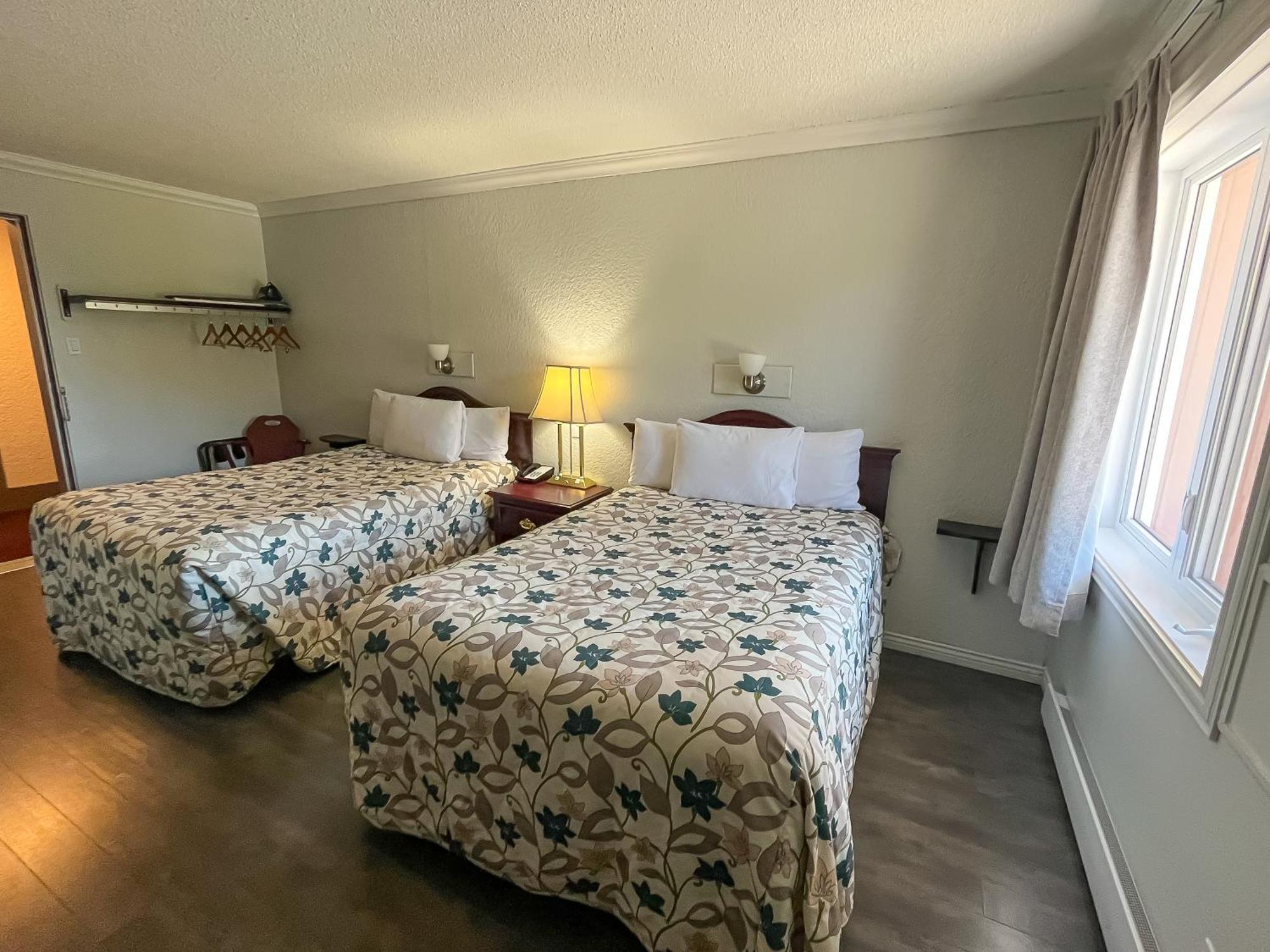 Complexe Hotelier Escoumins Les Escoumins Buitenkant foto