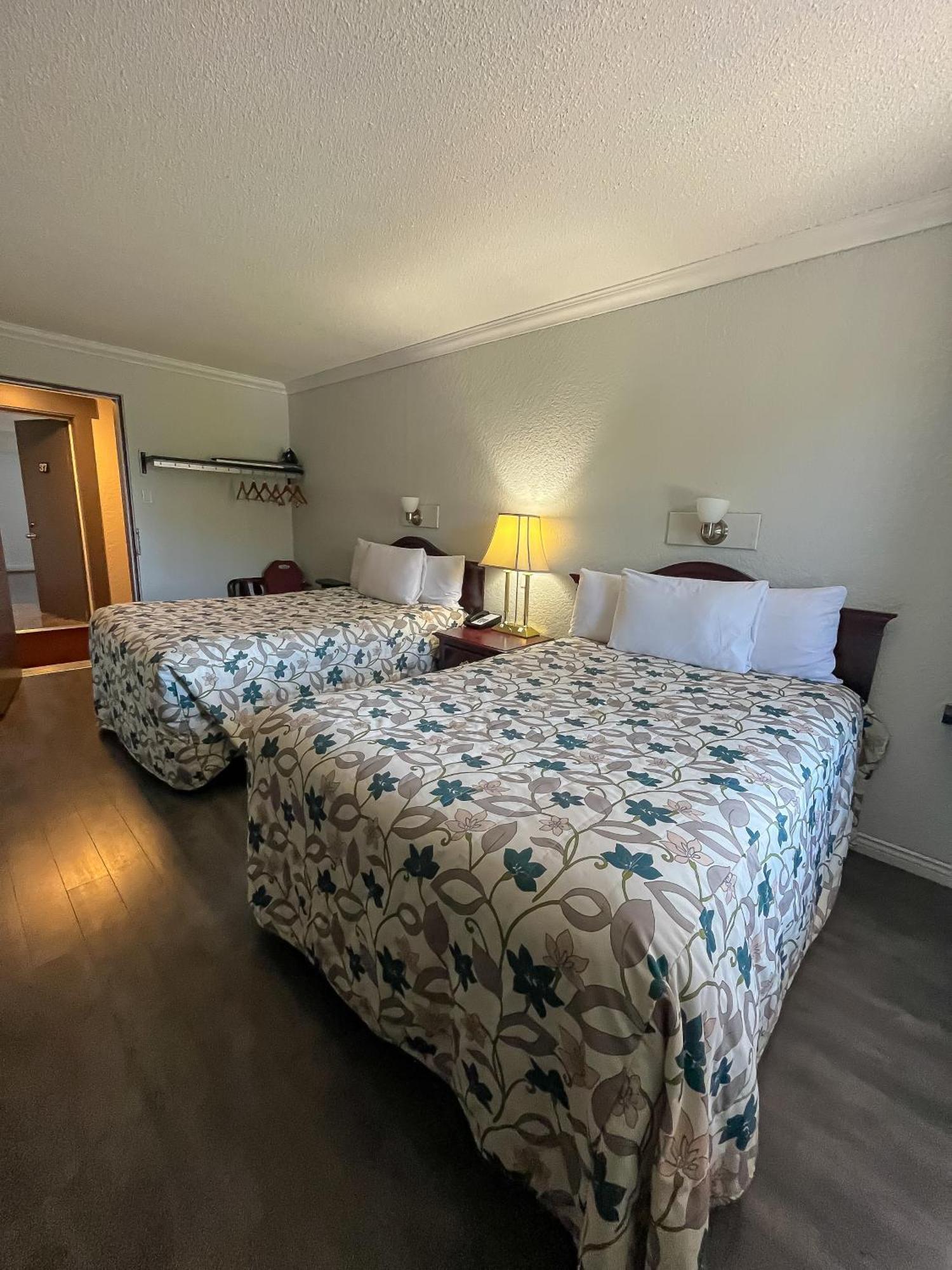 Complexe Hotelier Escoumins Les Escoumins Buitenkant foto